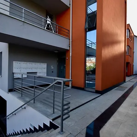 ゲストハウス With Private Garage 150 M From The Beach 3*