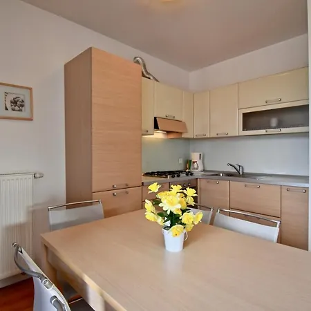 With Private Garage 150 M From The Beach ゲストハウス 3*